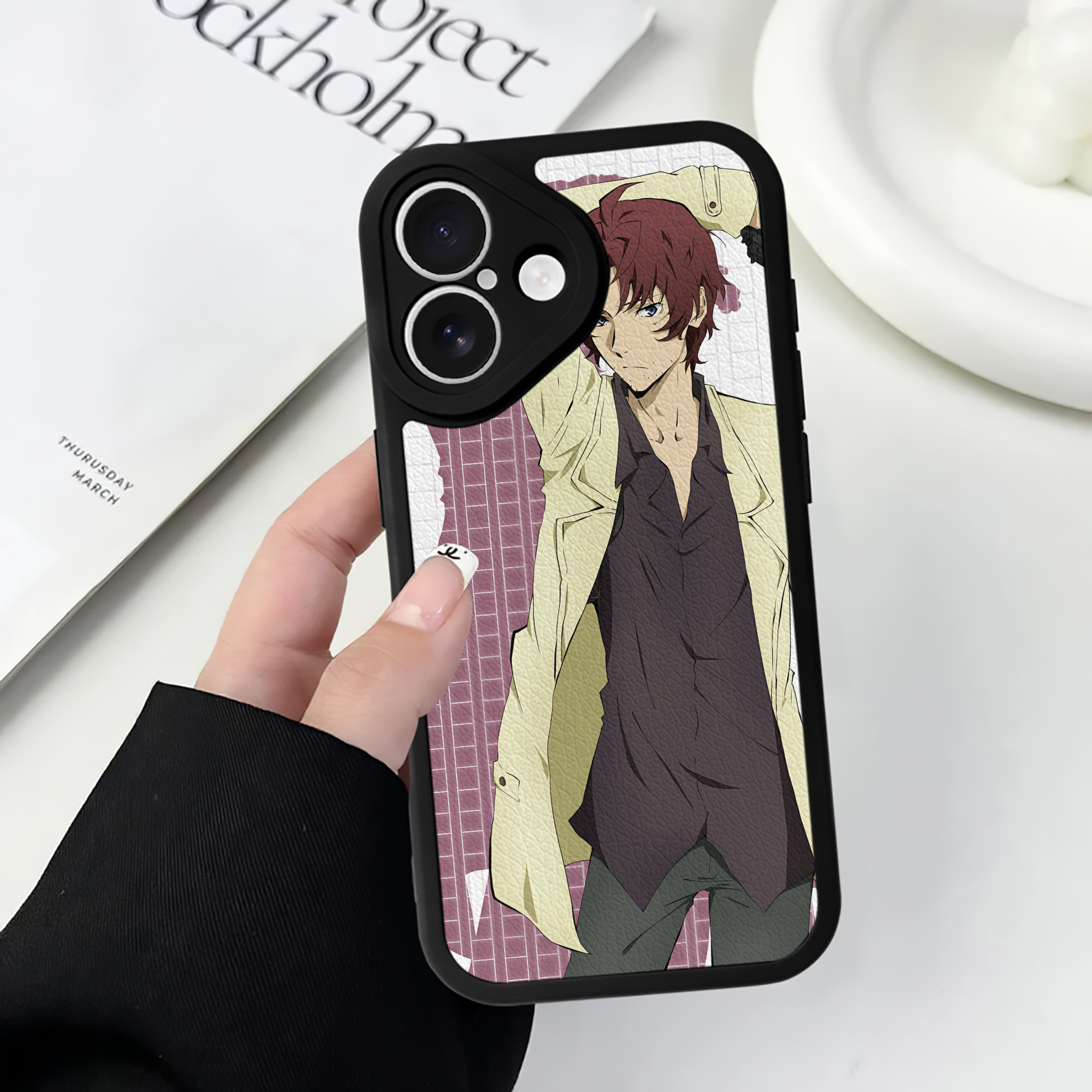 （画像用） 文豪ストレイドッグス Bungo Stray Dogs 【iPhone 16シリーズ対応】シリコンスマホケース（レザー調） 材質：シリコン
